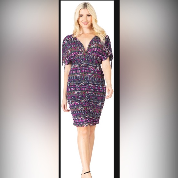 Vertigo the masai purple‎ combo Printed ruched V-Neck mini Dress size large new - Picture 3 of 8